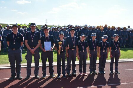 Mlade gasilke iz Zg. Tuhinja so se uvrstile na olimpijado (11)